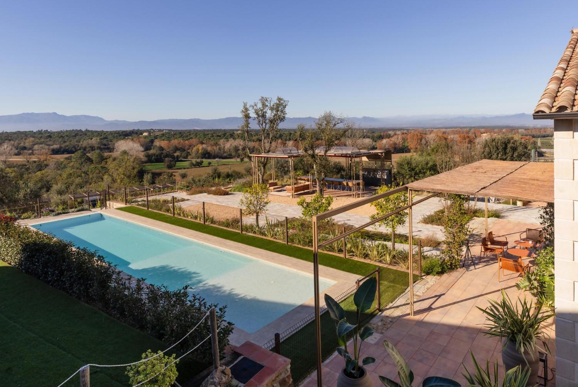 Can Bufi Espectacular Casa Con Piscina Interior 利亚戈斯特拉 外观 照片