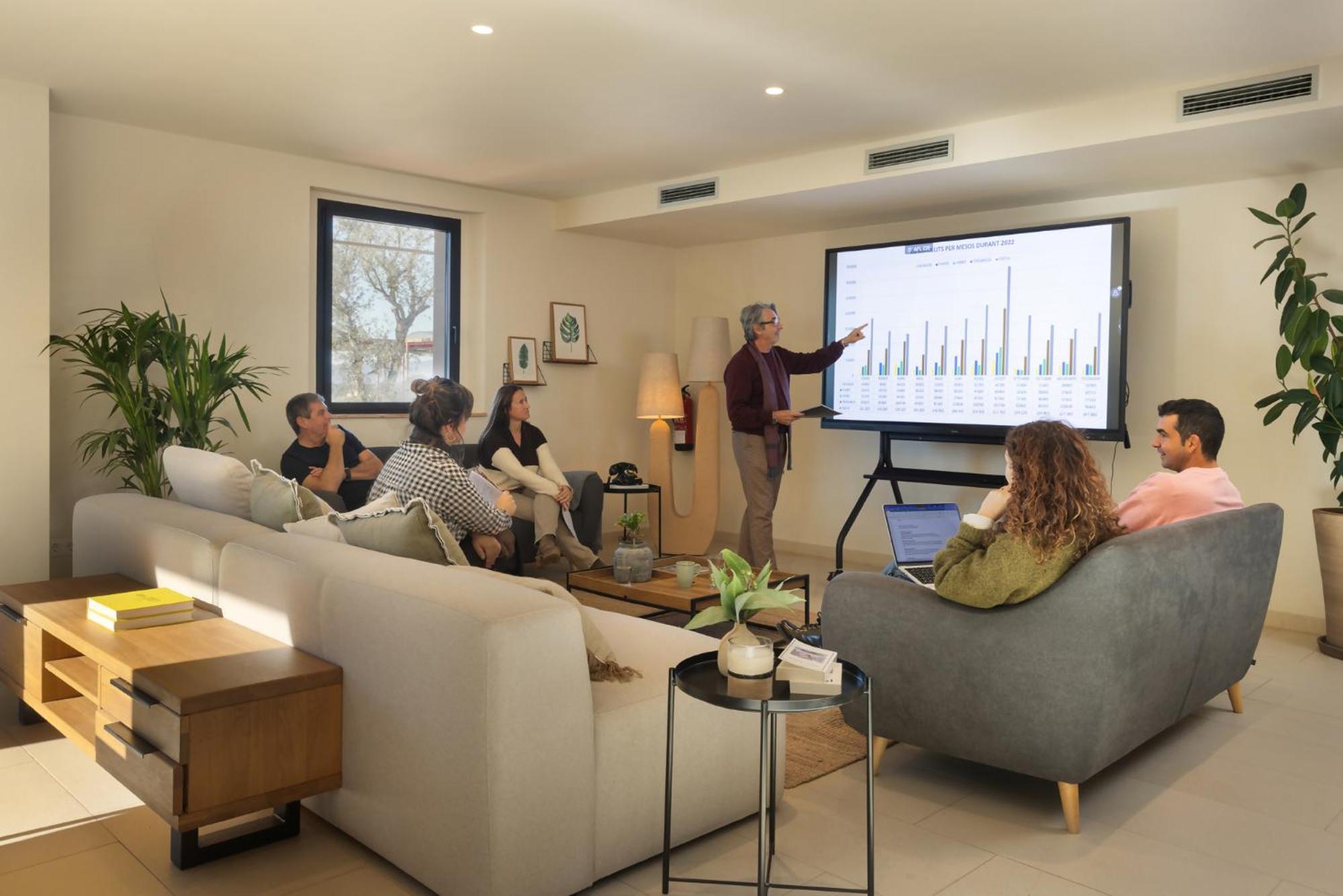 Can Bufi Espectacular Casa Con Piscina Interior 利亚戈斯特拉 外观 照片