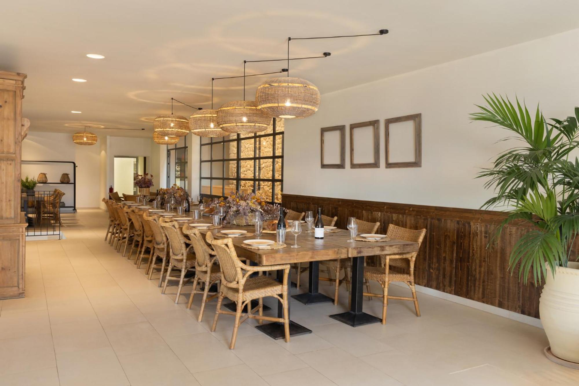 Can Bufi Espectacular Casa Con Piscina Interior 利亚戈斯特拉 外观 照片